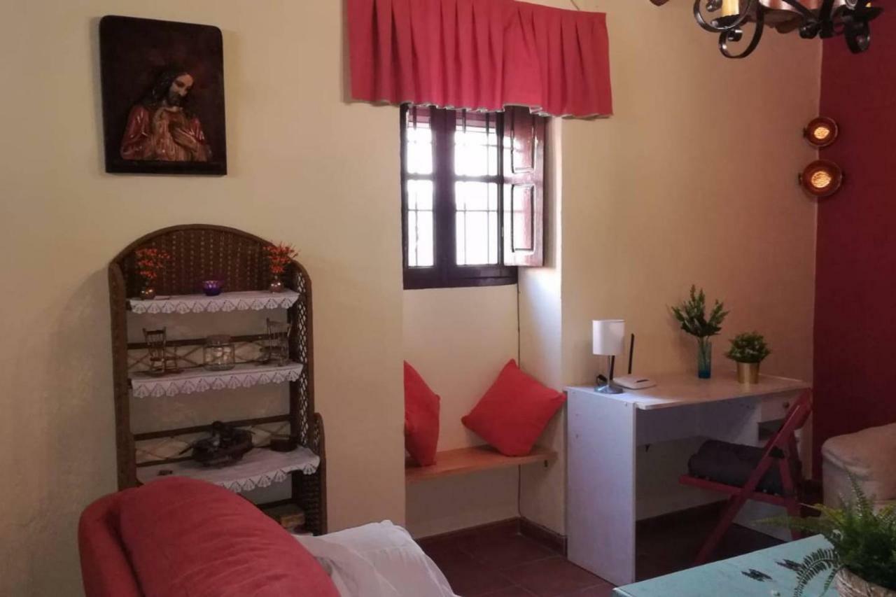 La Casita De Piedra Villa Villanueva del Rosario Bagian luar foto