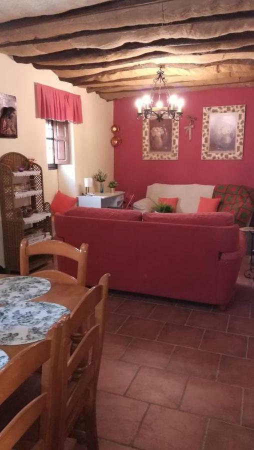 La Casita De Piedra Villa Villanueva del Rosario Bagian luar foto