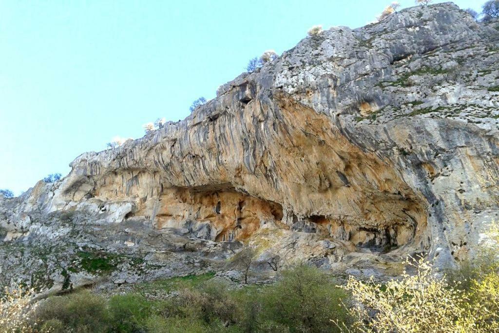 La Casita De Piedra Villa Villanueva del Rosario Bagian luar foto
